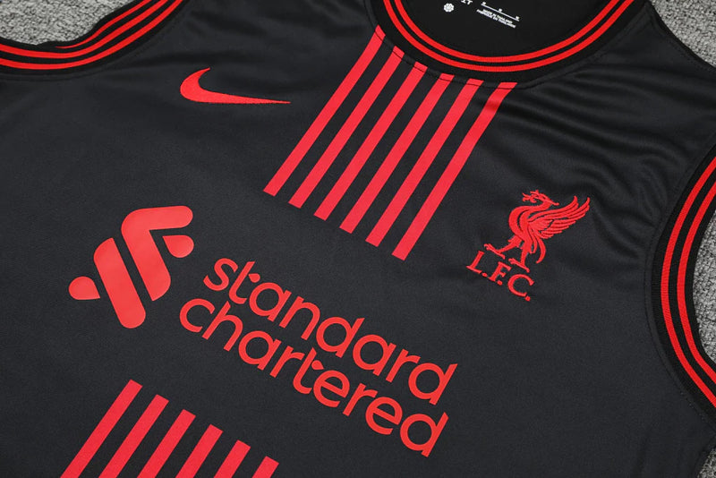 Conjunto Regata Liverpool 22/23 Nike - Preto