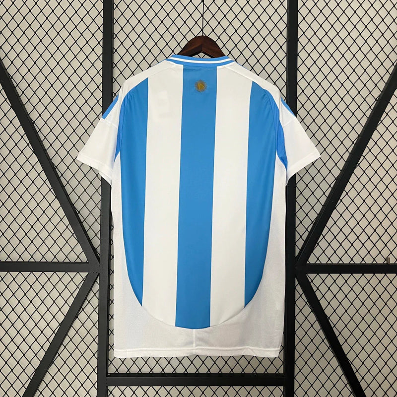 Camisa Adidas Argentina Copa América Torcedor 2024/25 Masculino Branco e Azul Celeste