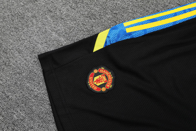 Conjunto Regata Manchester United 21/22 Adidas - Preto + Azul + Amarelo