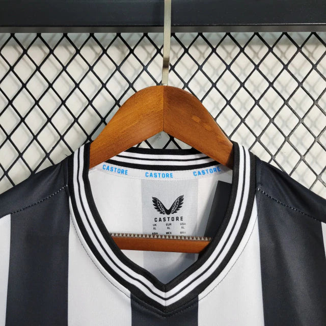 Camisa Newcastle I Home 2023/24 Torcedor Castore Masculino Branco e Preto