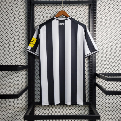 Camisa Newcastle I Home 2023/24 Torcedor Castore Masculino Branco e Preto