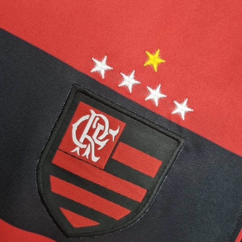 Camisa Retrô Flamengo I 2001/03 Masculina Torcedor Vermelha e Preta