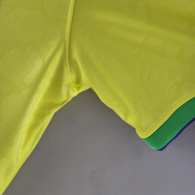 Camisa Brasil Home Nike Torcedor 2022/23 Masculino Amarelo