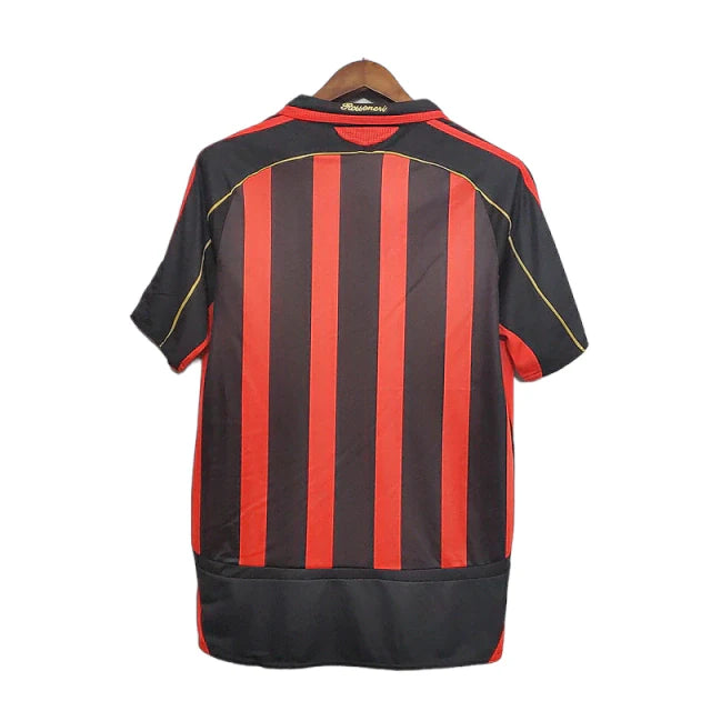 Camisa Retrô Milan I Home 2006/07 Masculino Vermelho e Preto